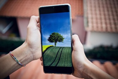 © pixabay mobile phone